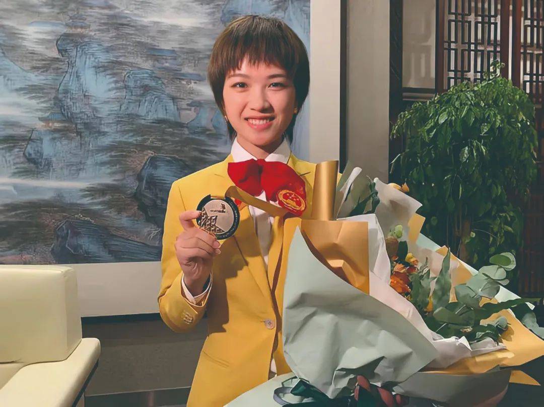 美发也能拿世界冠军?来看看职校生的逆袭之路_石丹_大赛_父母