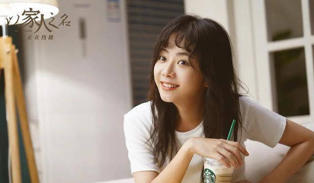 《甄嬛传》配角,31岁的谭松韵演大女主,38岁的她还是小配角_何泓姗_剧