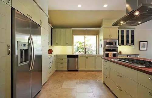 "穷看厅堂,富看厨房",这些厨房风水禁忌装修时就要注意!