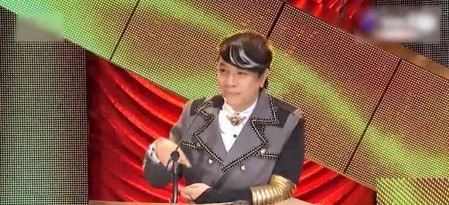 结果蔡康永好巧不好的突然针对黄渤:"还有黄渤,这是我家,不是你家.