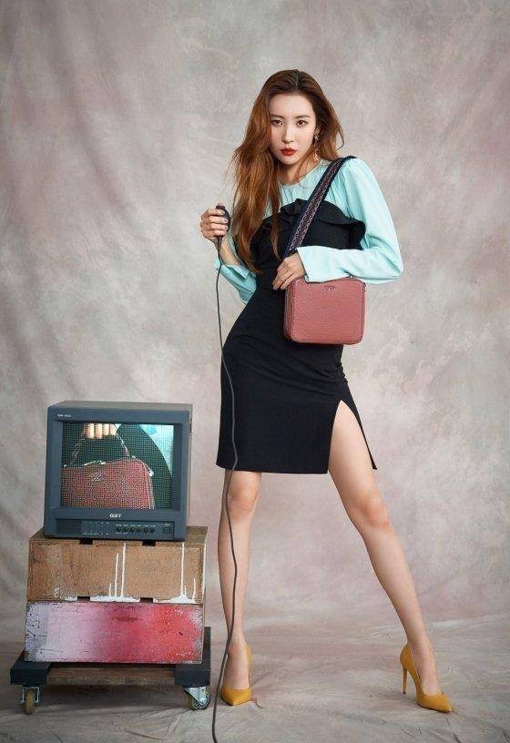 完全摆脱"wonder girls"的标签,她只用了三年时间_solo_宣美_舞台