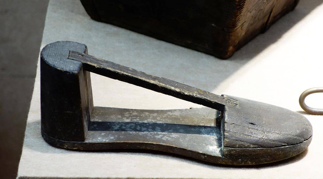 农村以前常用的老物件,非常精巧实用,你能叫出它们的名字吗?