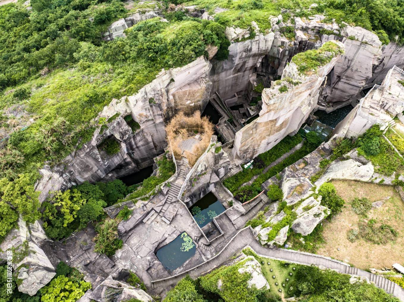 飞驰人生 双合石壁景区_世世代代_人民_大自然