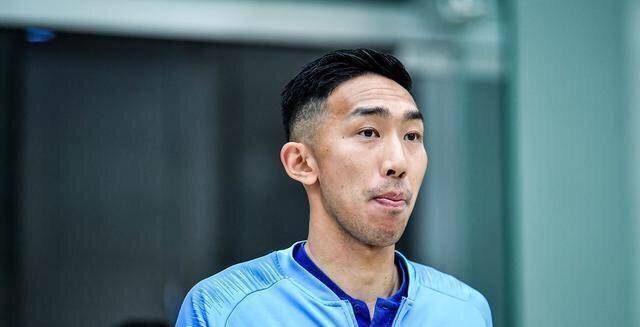 一方边路飞翼成亮点,26岁遇伯乐_孙国文_比赛_大连