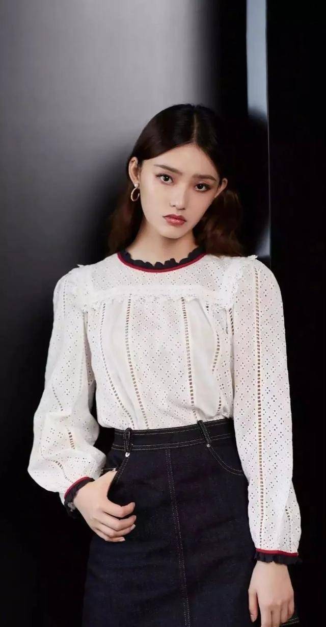 吴磊和张子枫的绯闻一时无法清除,因为总有人在背后借机挑事情_赵丽颖