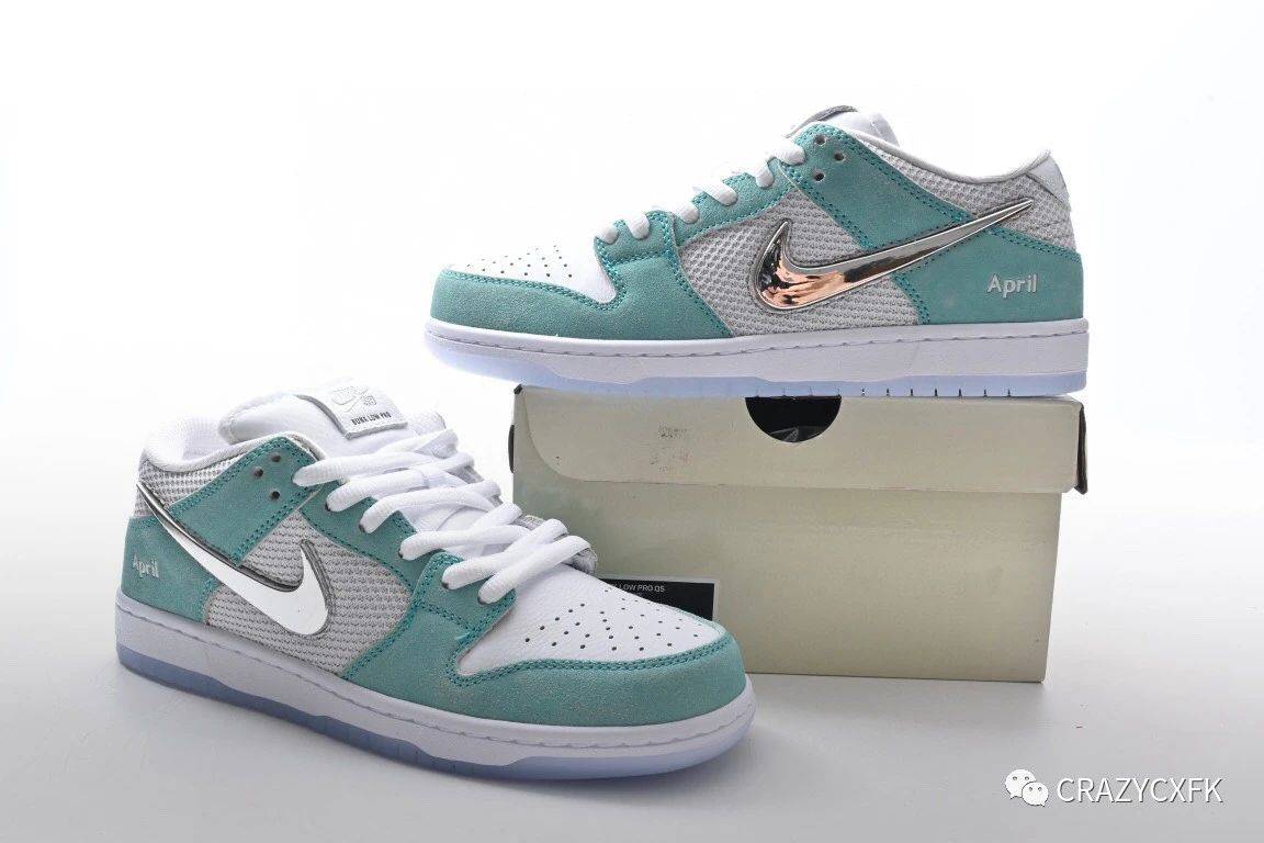 耐克 april skateboards x nike dunk low 薄荷绿玫瑰冰封金属银钩