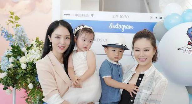 董璇为救丈夫想尽办法赚钱,2岁女儿出镜,张嘉倪挺孕肚现身捧场_餐厅