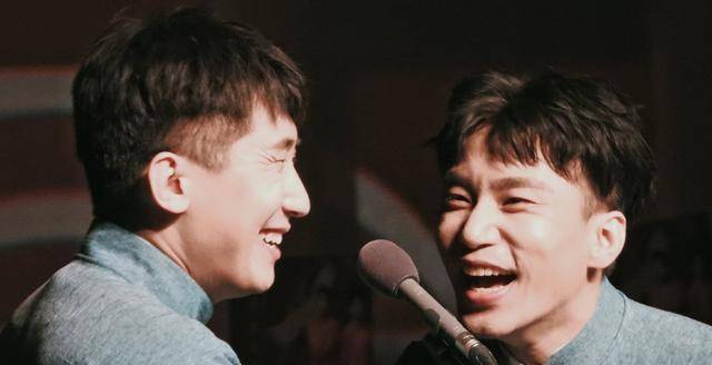 团综收官破不和谣言,熙华台下握手,老秦节目中来电"女同学"_栾云平_尚