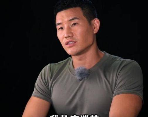 嘎子哥的关羽,肌肉是有了,气势上为何差了这么多?_谢孟伟_大人物_角色