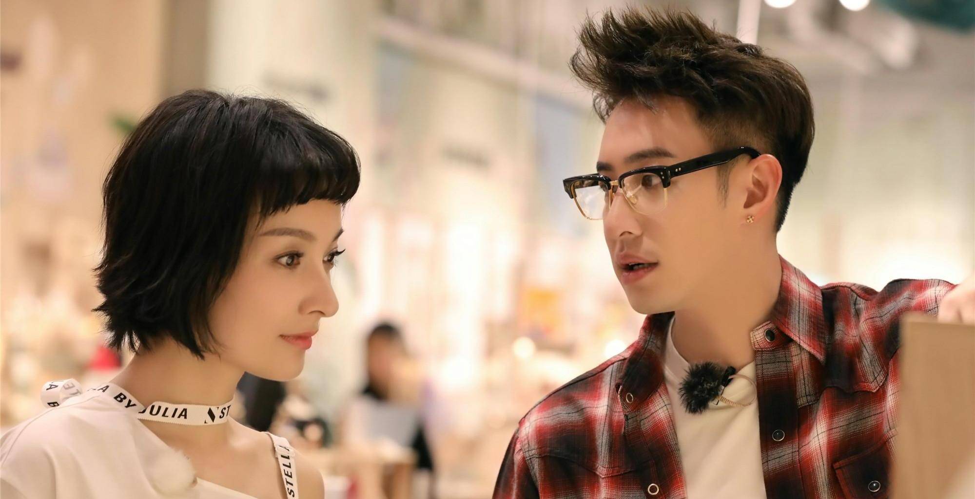 很多人会立马想到杜海涛,张远,潘玮柏等人,但是这些人和吴昕到最后都