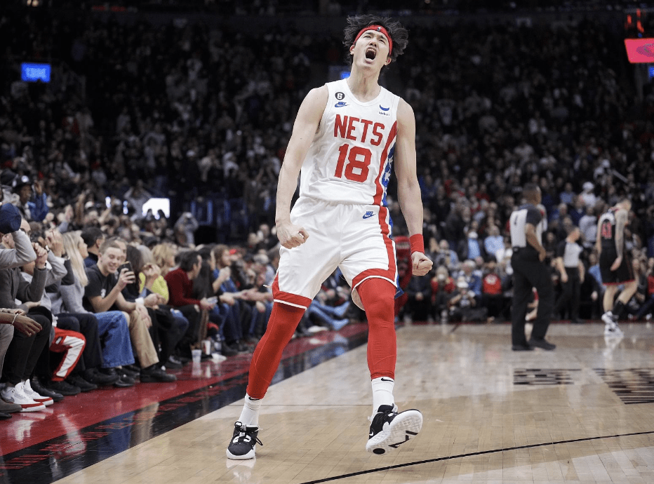 抢渡边雄太联手八村塁,詹姆斯一夜收获2大替身_球员_卡梅隆雷迪什