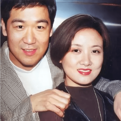 张国立:听邓婕的话,我买了北京奥森公园1000平地皮,贤妻旺三代_时候