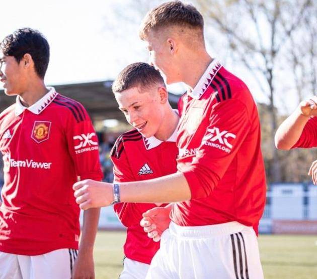 有人成了天才球员,有人样样被吐槽_杰玛_凯伊·鲁尼_希勒