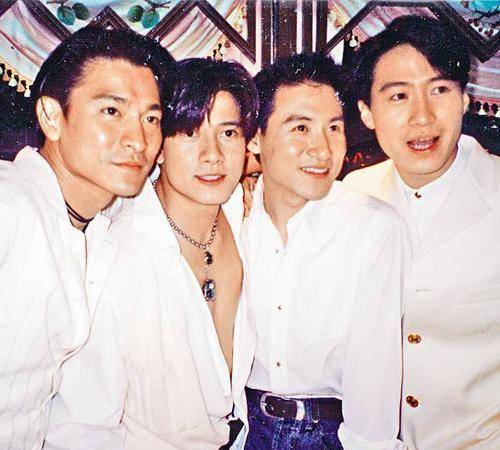 审美_时候_香港