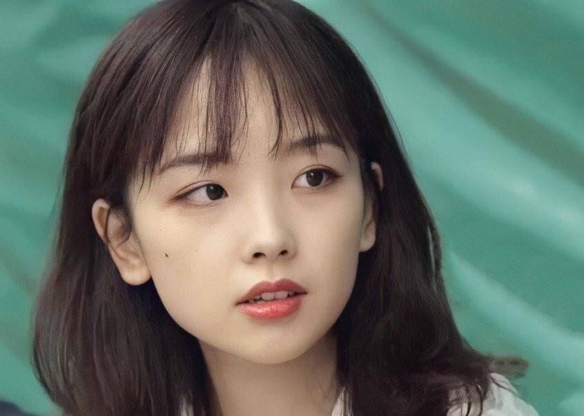 当她和董明珠这样一位有实力的企业家同台时,王冰冰