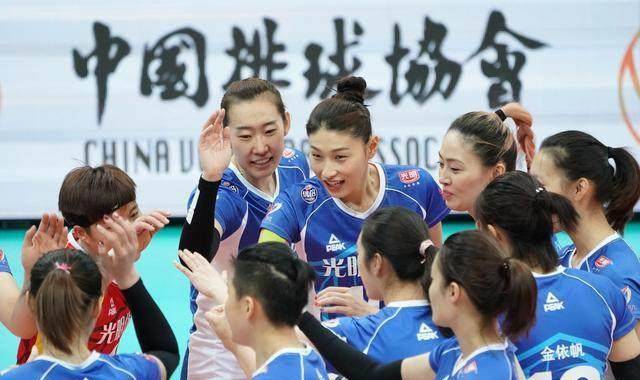 女排联赛总决赛上海要想击败天津扳平比分,这两人必须齐齐复苏_曾春蕾