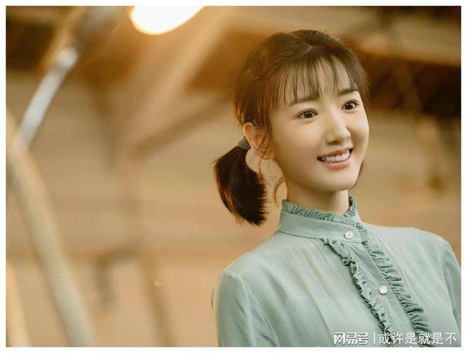 这足以证明她已经取得了初步的成功,毛晓彤在摆脱了感情的束缚之后