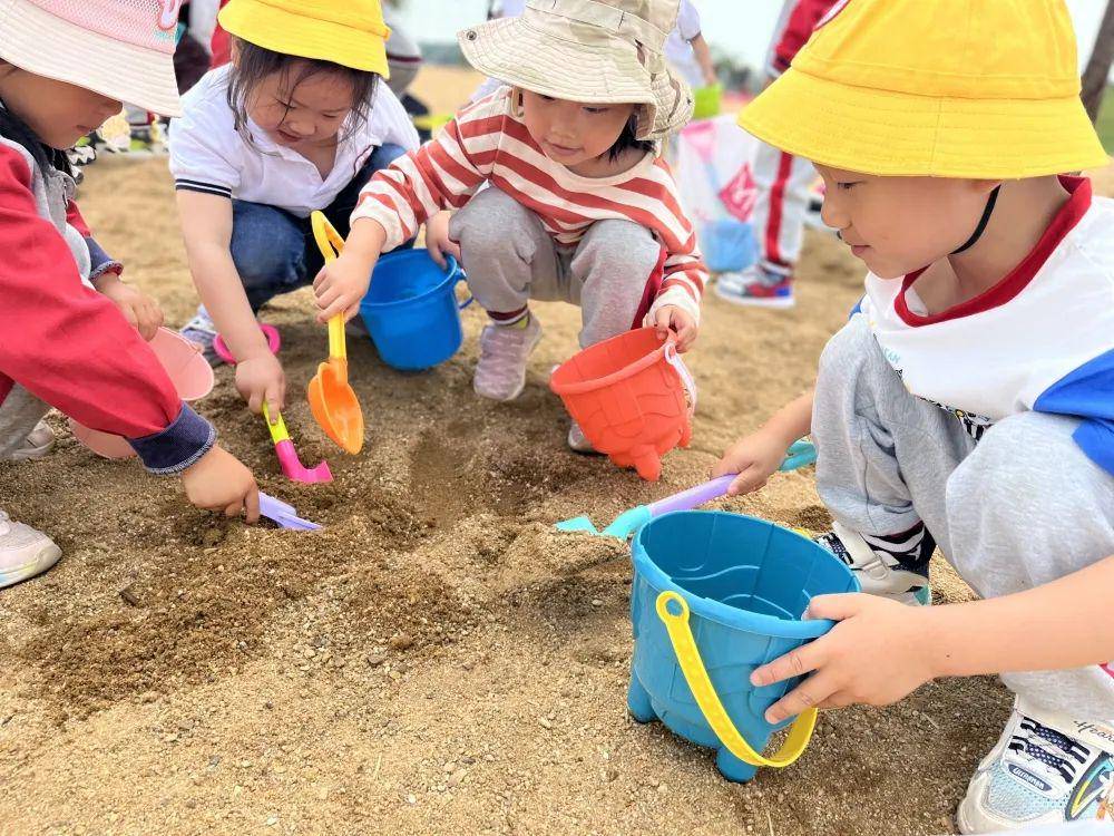 夏日亲子游乐园_信阳哈敦国际幼儿园_信阳马尔代夫夏日之约