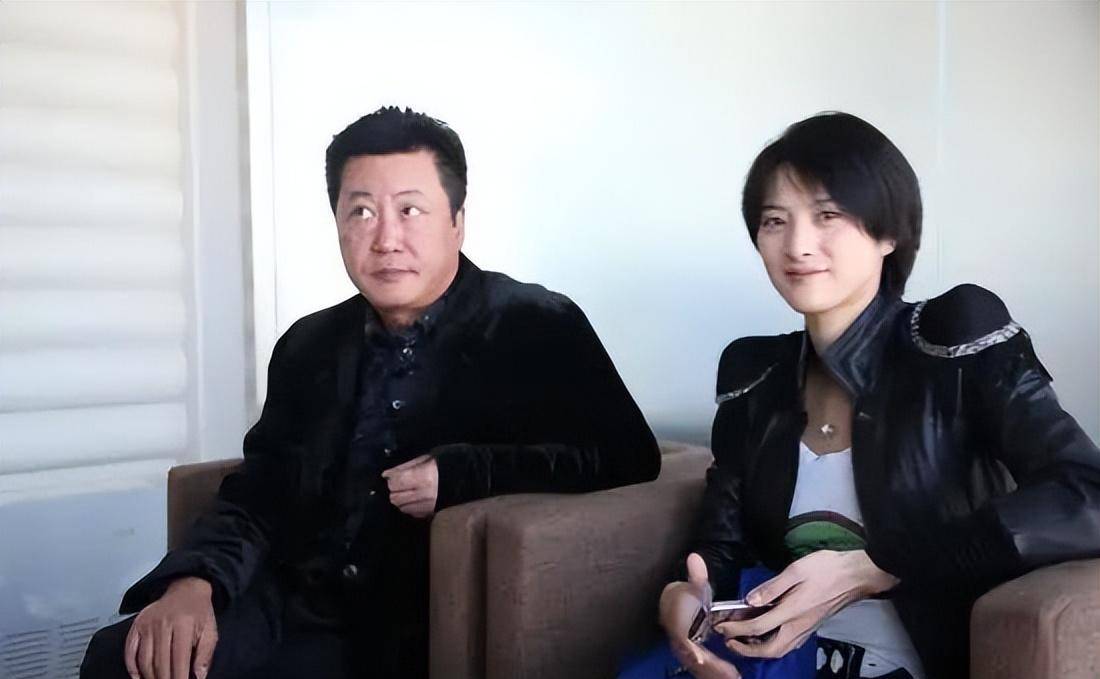 隋俊波:和靳东有过一段情,35岁才做妈妈,不红不火也幸福_舞蹈_女生
