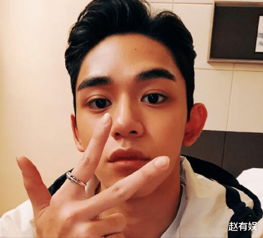 开房,奢侈品消费,都要女方买单_黄旭熙_偶像_女生