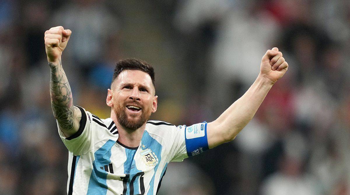 但我认为梅西在足坛的位置并不需要世界杯冠军来填补.