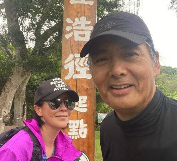 周润发裸捐#,#接地气#,#吴孟达破产#【前妻】周润发前妻好大胆:曾