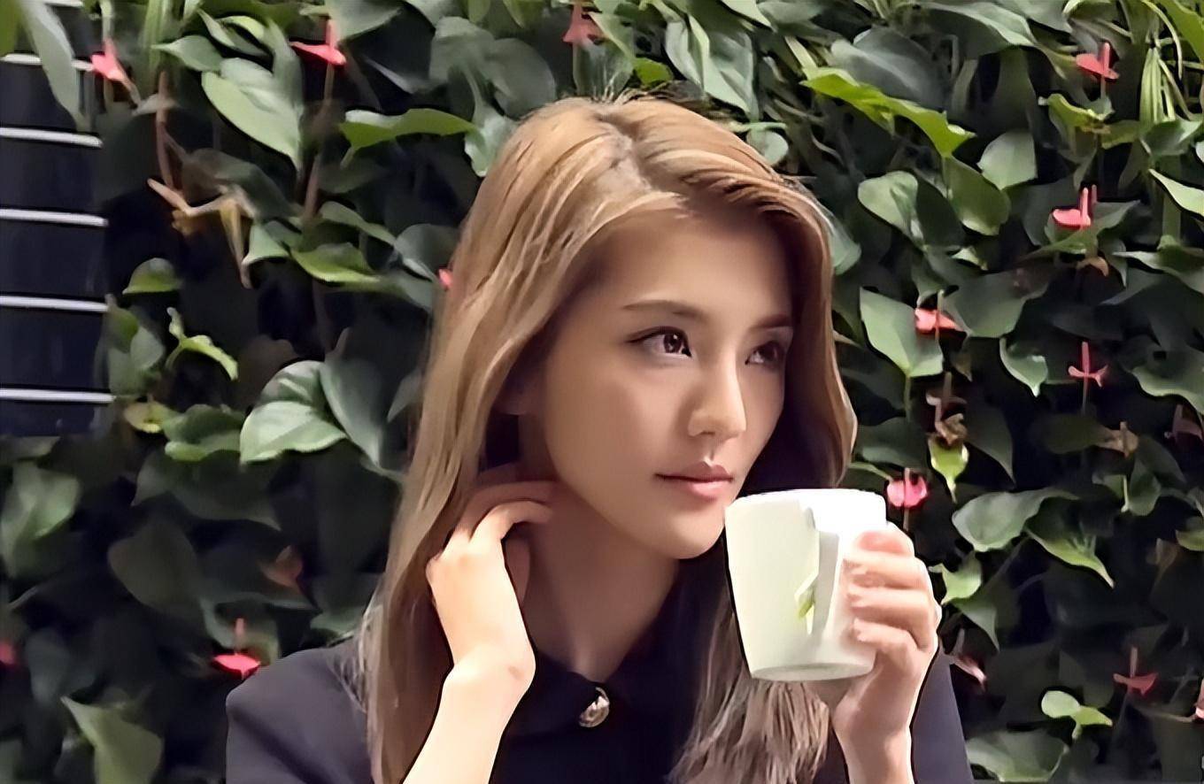 吴千语与林峰分手后,被曝与百亿富三代史伯雄同框,家世优于林峰.