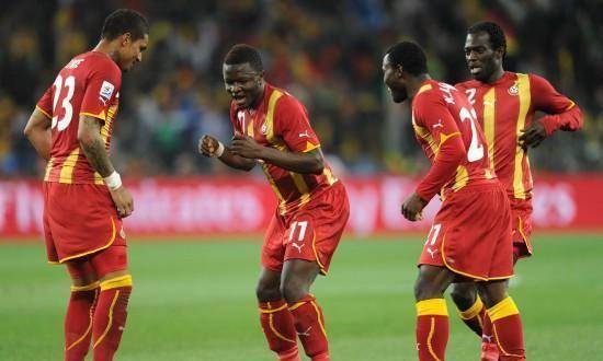 流星坠落一般:加纳球员-蒙塔里_米兰_赛季_尤文