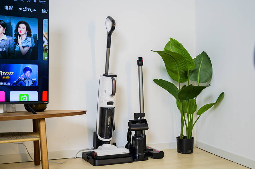 石头智能洗地机A10 UltraE评测:多合一、轻量化的家庭清洁体验