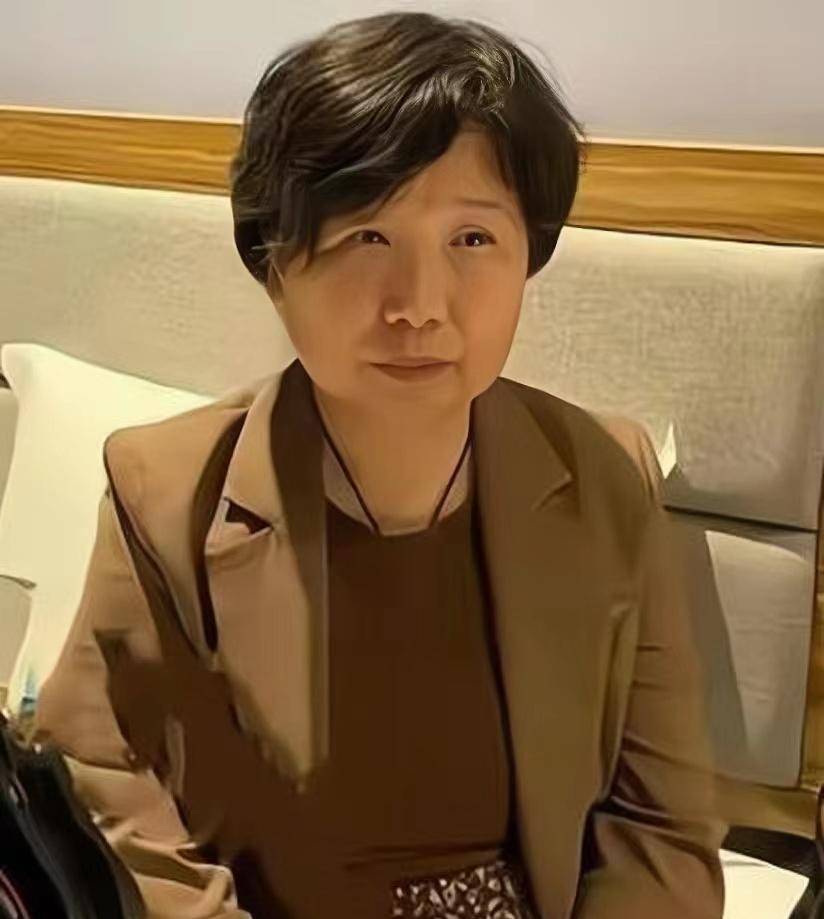 金果儿不再攻击许敏,清秋宣布退出,杜粉开始四分五裂_柴桑_大姐_叔叔