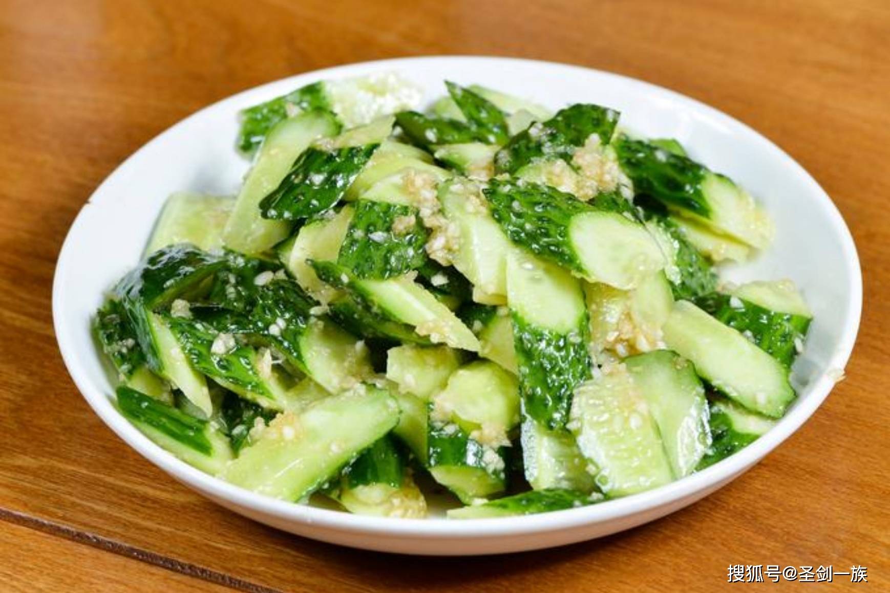 三伏天没食欲,那是你没选对食材!这9种食材炒一炒,下饭快了_黄瓜_做法_美食
