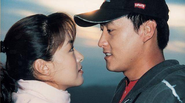 沈傲君和老公结婚12年,低调恩爱,育有一子,老公是外交官_父亲_女人