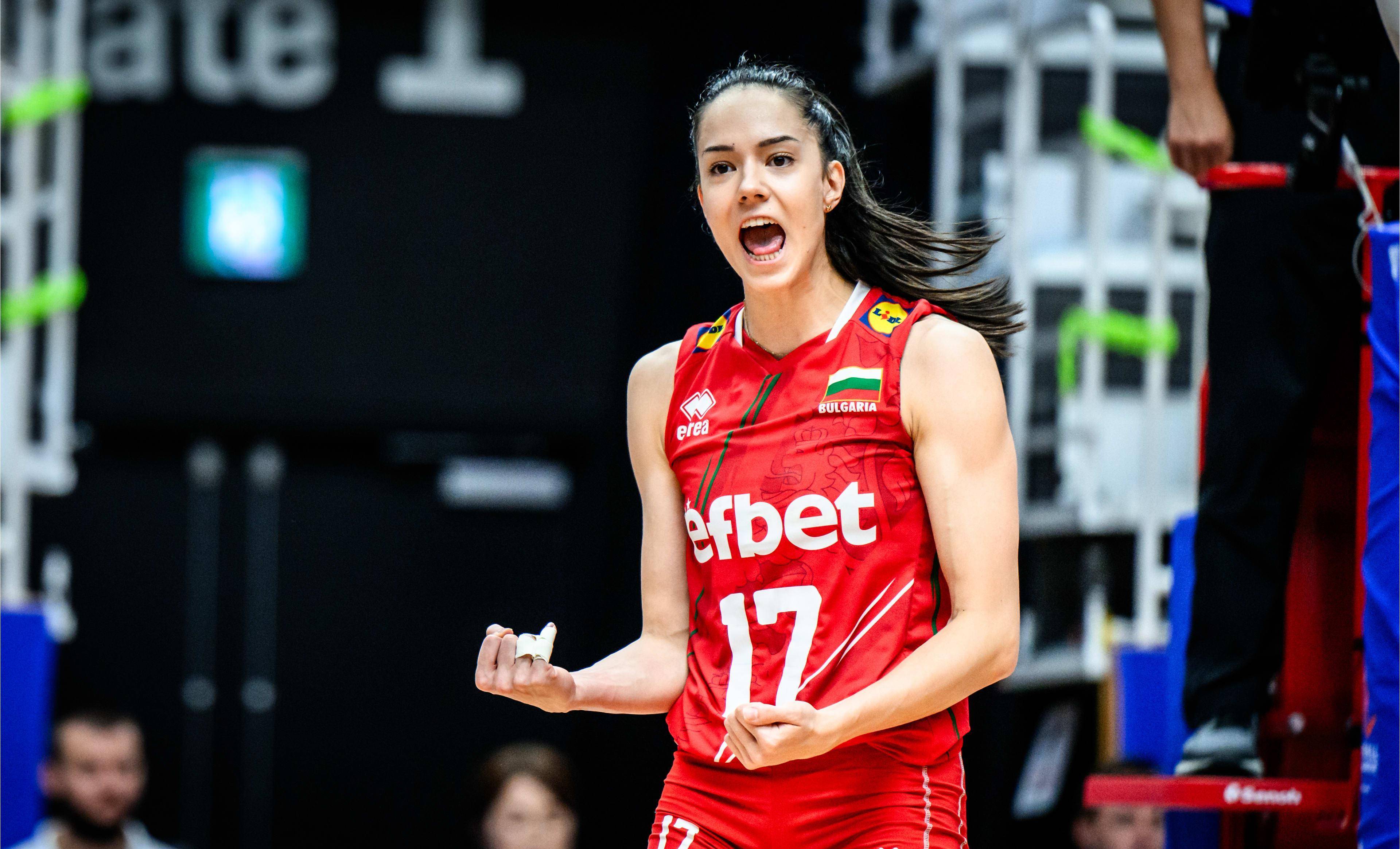 中国女排战多米尼加!_比赛_体育_保加利亚