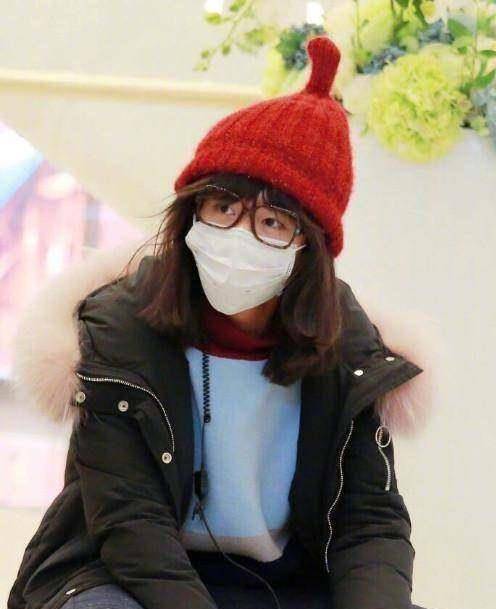 易烊千玺男扮女装好妩媚没人认出,王源比他更大尺度变成性感女神_头发