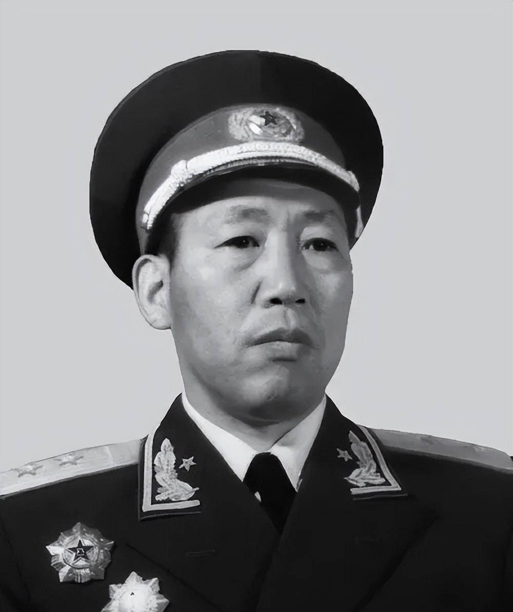 重视的领域,为此,周总理点名王秉璋兼任第五研究院副院长,与刘有光