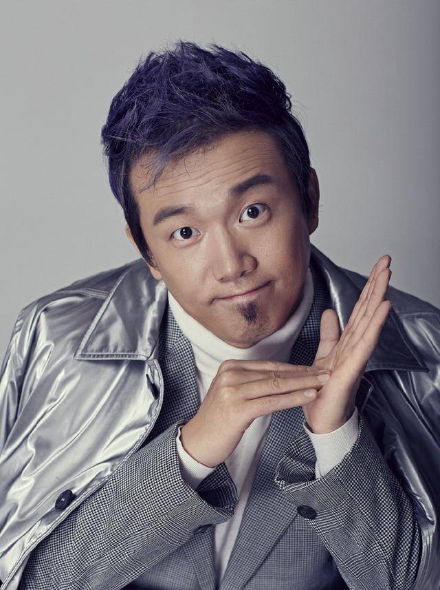 是黄渤,冯巩主动收他为徒弟,如今迎娶美艳小娇妻_潘斌龙_电影_妻子