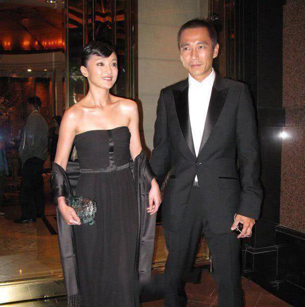 周迅老的这么快都是因为他,当年放弃李大齐后悔不_演技_奖项_时候