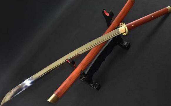 中国古代4大名刀:关羽的"青龙偃月刀"垫底,第2把被黄帝封杀_苗刀_冷