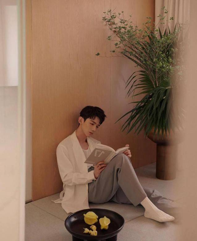 白敬亭随心而活,他的"豪宅"简朴又高级,简简单单就是幸福!
