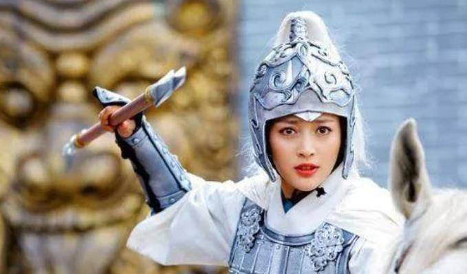 历史上没有穆桂英,那中国第1位女将军是谁?