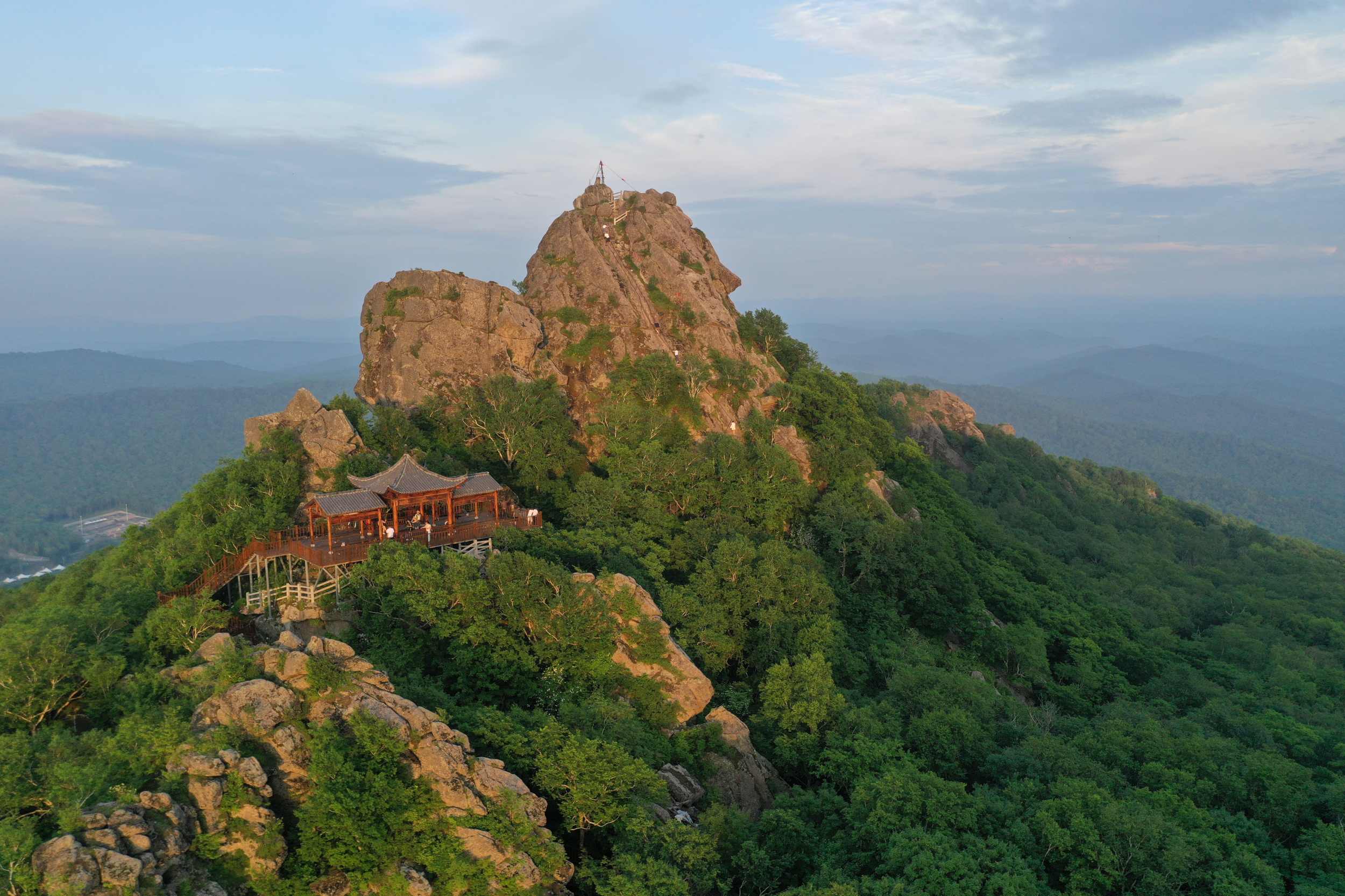 黑龙江集贤县推动文旅产业融合发展_抗联_红色_湿地