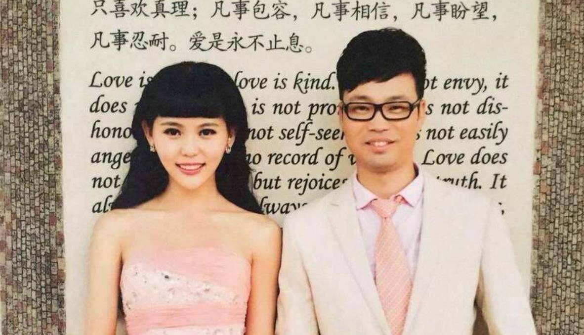 老实人王迅:抛弃糟糠之妻魏臻,娶小18岁娇妻,他现状如何_手机搜狐网