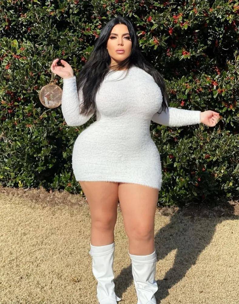 气质十足,大码模特闪耀娱乐圈:妮可·格里马尔迪_时尚_故事_梦想