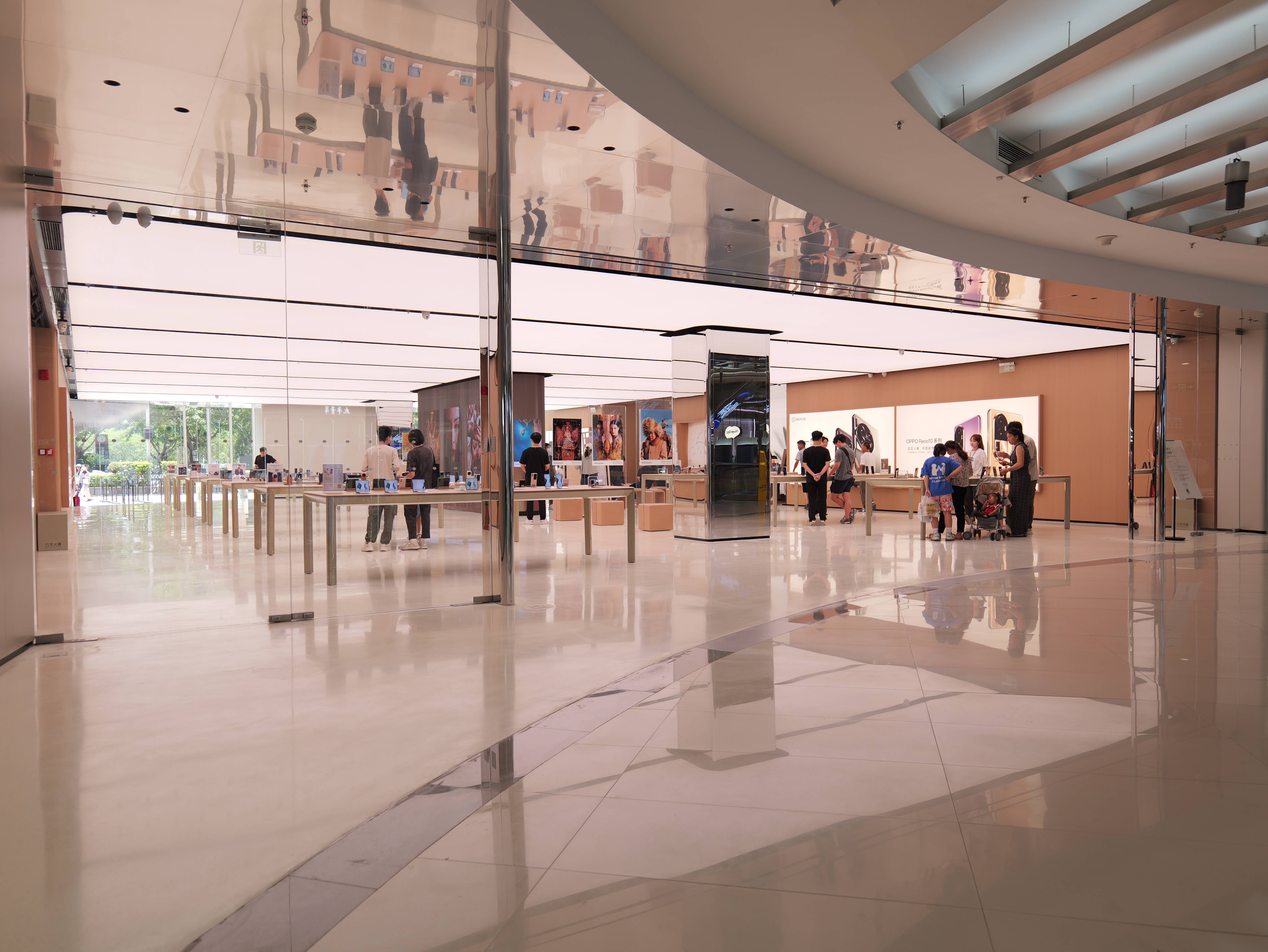 oppo产品服务齐进步,线下旗舰店正式开张_进行_用户_设计