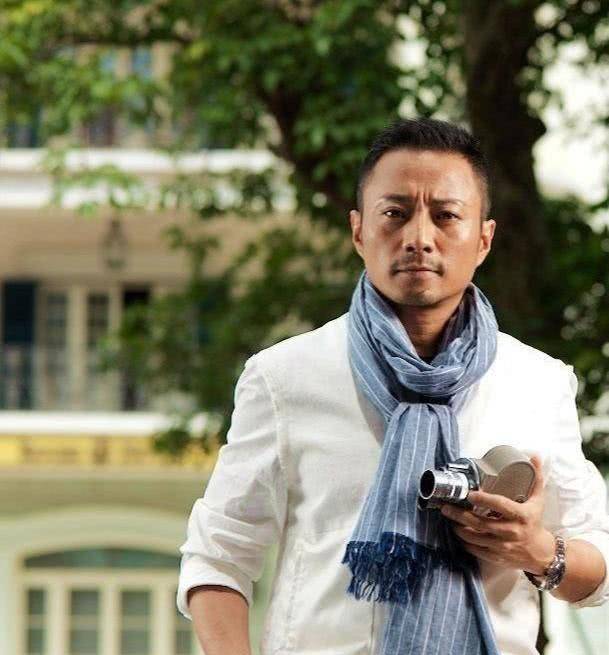 大器晚成的硬汉张涵予,离不开他背后的一个女人_梅子_男人_妻子