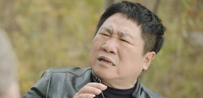 《乡村爱情11》提前开播,宋晓峰板砖拍姐夫,与宋富贵大打出手_时间