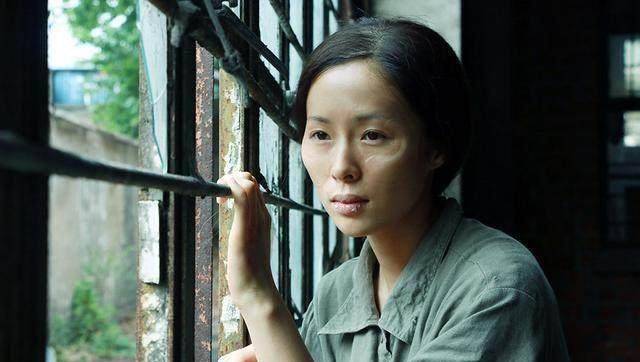 教师"江一燕玩起了百变范儿,这素颜完爆任何女明星_图片_支教_漂亮