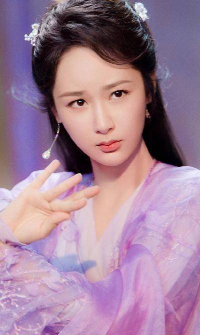 《听见她说》第一单元评价很高,怎么到了杨紫这儿就出现争议了?