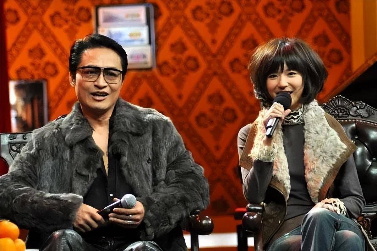 女友曝光与马景涛新恋情,前妻吴佳尼直播时说的话让人心疼_孩子_深情