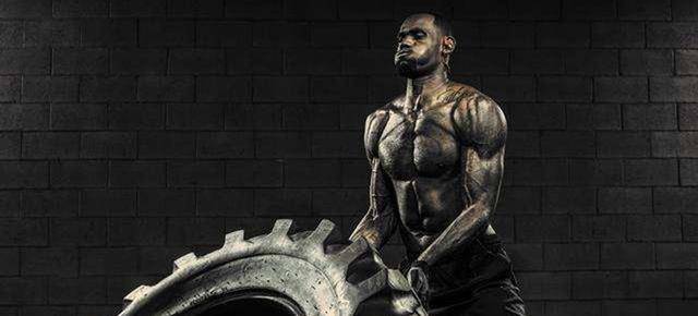 周琦,易建联,詹姆斯推轮胎,网友:完全不是一个级别_训练_力量_锻炼